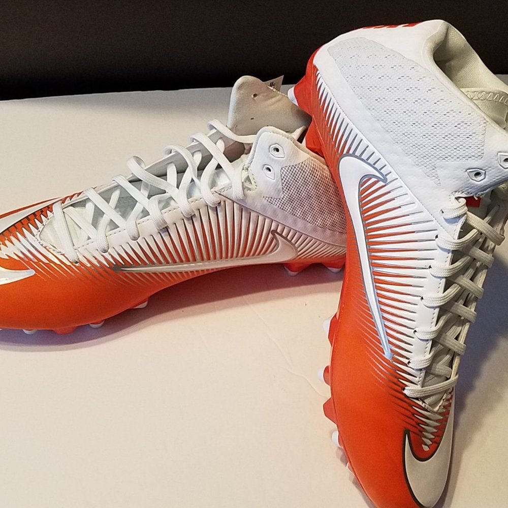 Nike Vapor 847089-118 Football Cleat Size 13